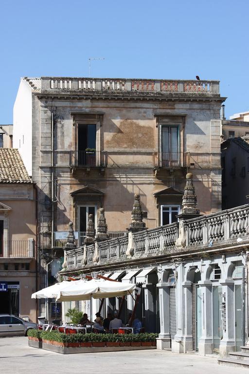 Panta Rei B&B Ragusa Bagian luar foto